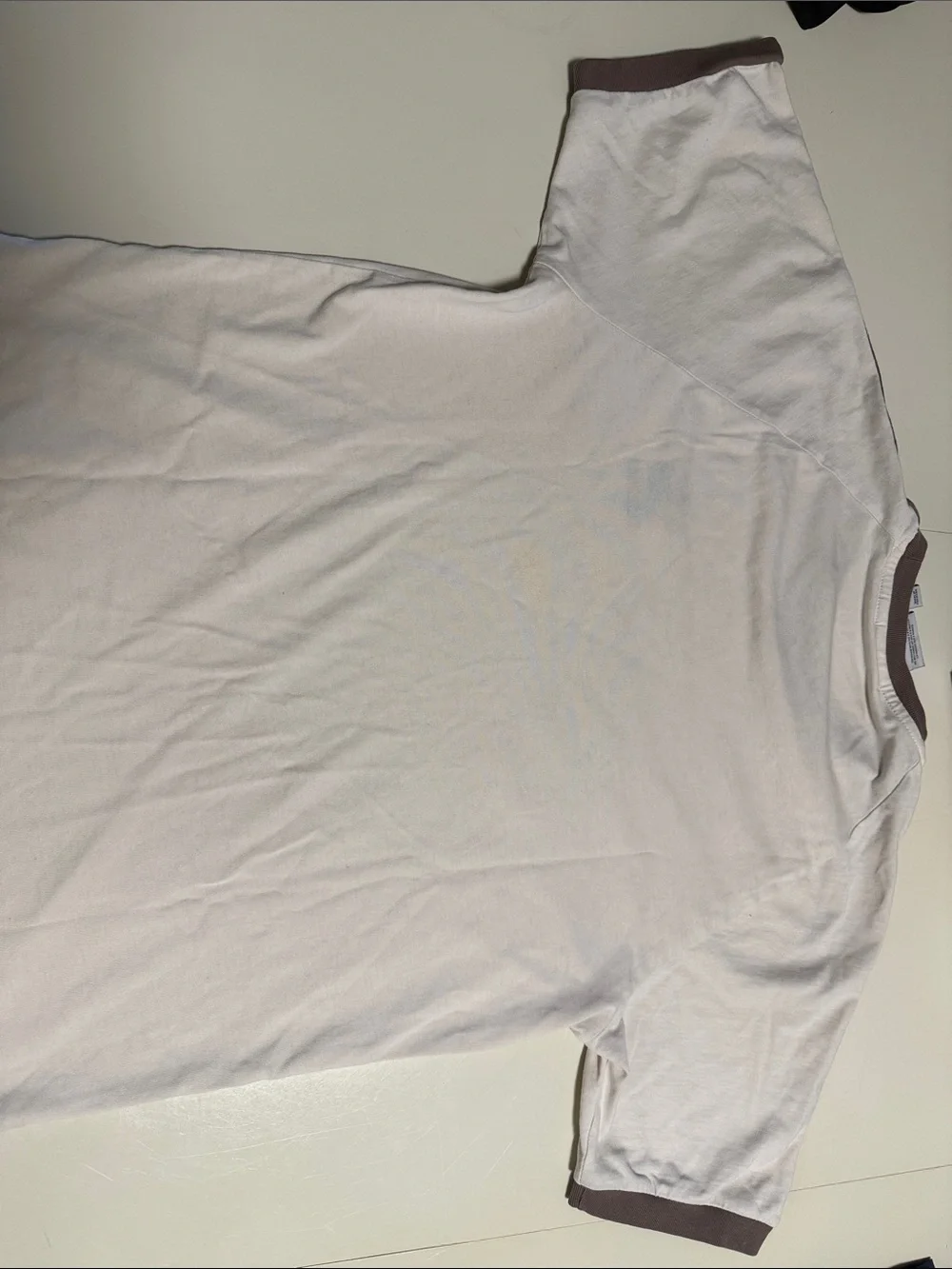 adidas size S Short Sleeve Tee with Brown Trim